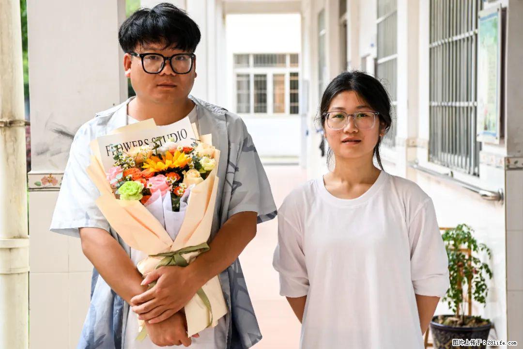 全网追的“扁担女孩”，找了一份暑假工，时薪12元 - 澳门生活资讯 - 澳门28生活网 am.28life.com